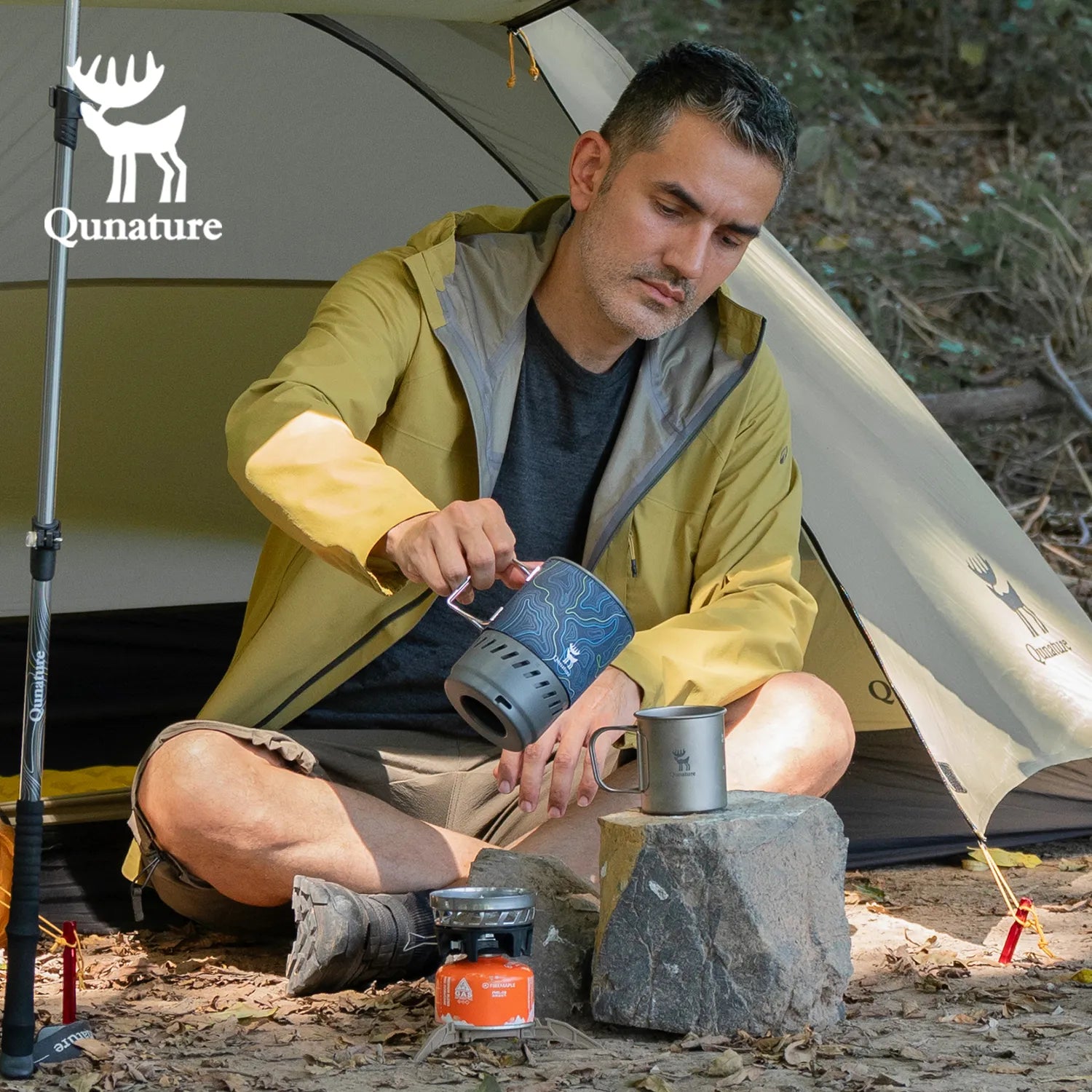 Integrated Heat Collection Camping Stove System for Outdoor Adventures